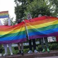 Autoridades rusas piden a Corte Suprema declarar "movimiento" LGBTQ como extremista