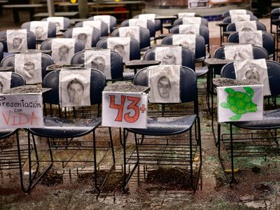 EZLN: “ni verdad ni justicia” a 10 años de Ayotzinapa