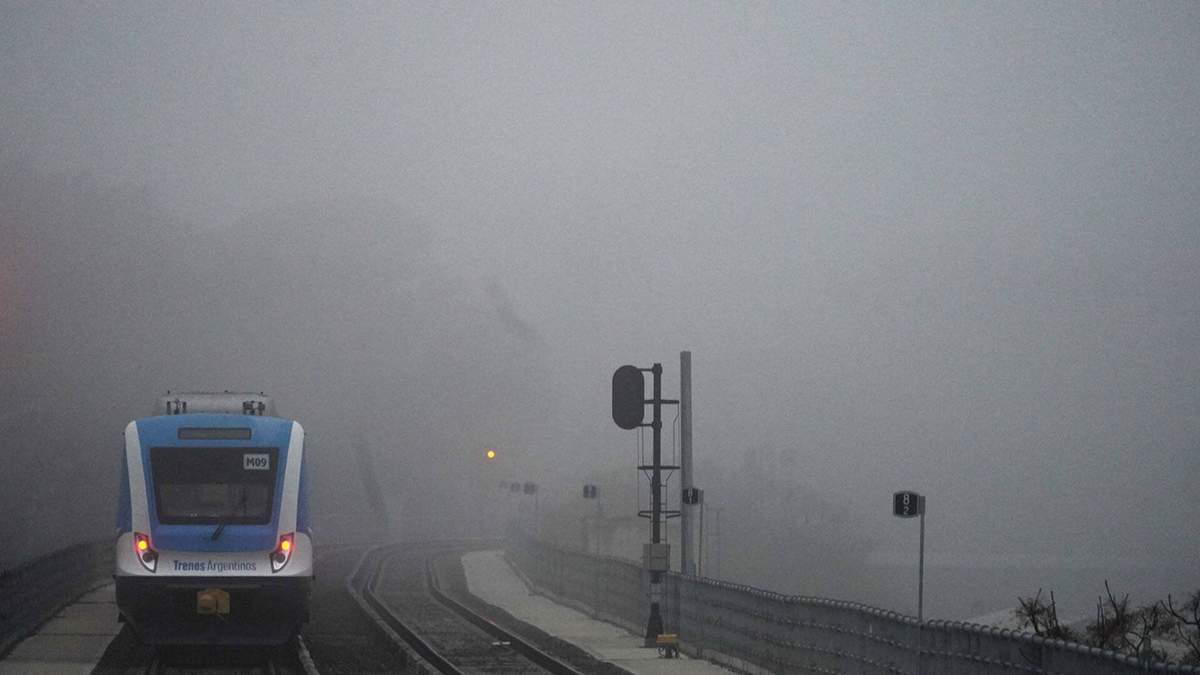 Buenos Aires amaneció cubierta de niebla. Fuente: (X)