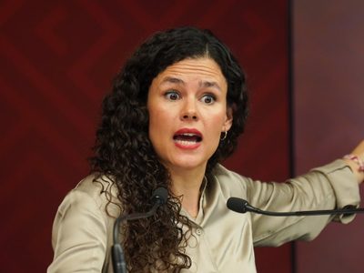 Luisa Alcalde acusa campaña de desprestigio contra “Andy” López Beltrán