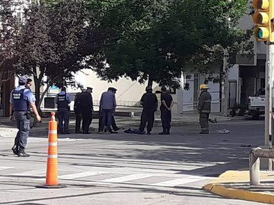 Momentos de tensión en Neuquén Capital: detonaron una mochila sospechosa en ANSES