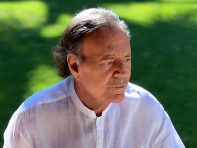 Julio Iglesias niega acusaciones de abuso sexual; “me causan una gran tristeza”