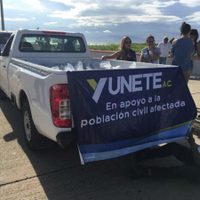 Con lonas y colores del PAN, entregan apoyos a afectados por temblor en Veracruz