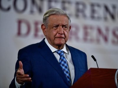 AMLO acusa "linchamiento" y "venganza" contra exministro Zaldívar por investigación de la Corte