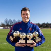 Por esta razón Lewandowski, rival de México, es considerado un “goleador invisible”
