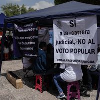 AMLO descarta pedir que descuenten el sueldo a trabajadores del Poder Judicial