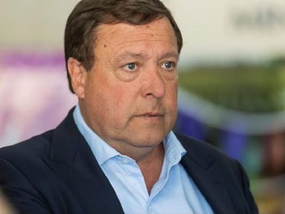 Weretilneck descartó las versiones sobre el retiro de Petronas del megaproyecto de GNL
