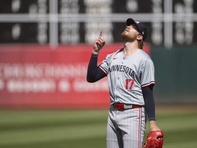 Bailey Ober poncha a 10 en su primer juego completo y Mellizos aplastan 10-2 a Atléticos