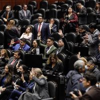 Morena niega "hiperpresidencialismo” con la aprobación de las reformas; “son mandato del pueblo”