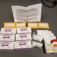 Detienen a médico que ofrecía 'cura milagrosa” contra el covid-19