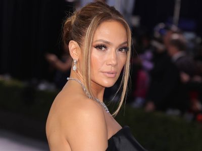 ¡No decepcionó! Jennifer López demostró su talento para la cámara con imponente foto