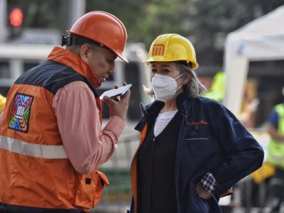 Trabajadores denuncian a Serranía; critican que intervenga en peritajes de la Línea 12