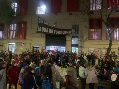 Toman facultades de la UBA en repudio a la condena de Cristina