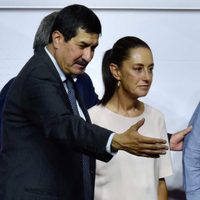 Sheinbaum defiende a Corral ante acusación por enriquecimiento ilícito y defraudación