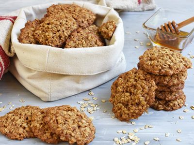 Galletitas de avena y miel: sin amasar, una receta noble y muy fácil para los mates de la tarde