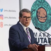 Declarar a Morena como organización terrorista es "una vulgar tontería": Ricardo Monreal