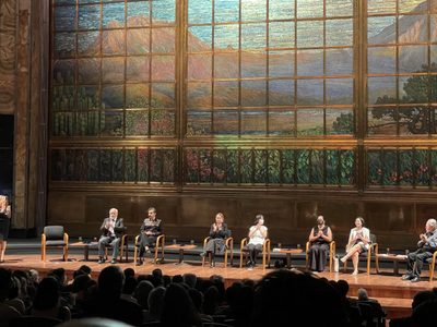 Evocación de Dolores Castro en Bellas Artes: poeta, maestra, madre y abuela