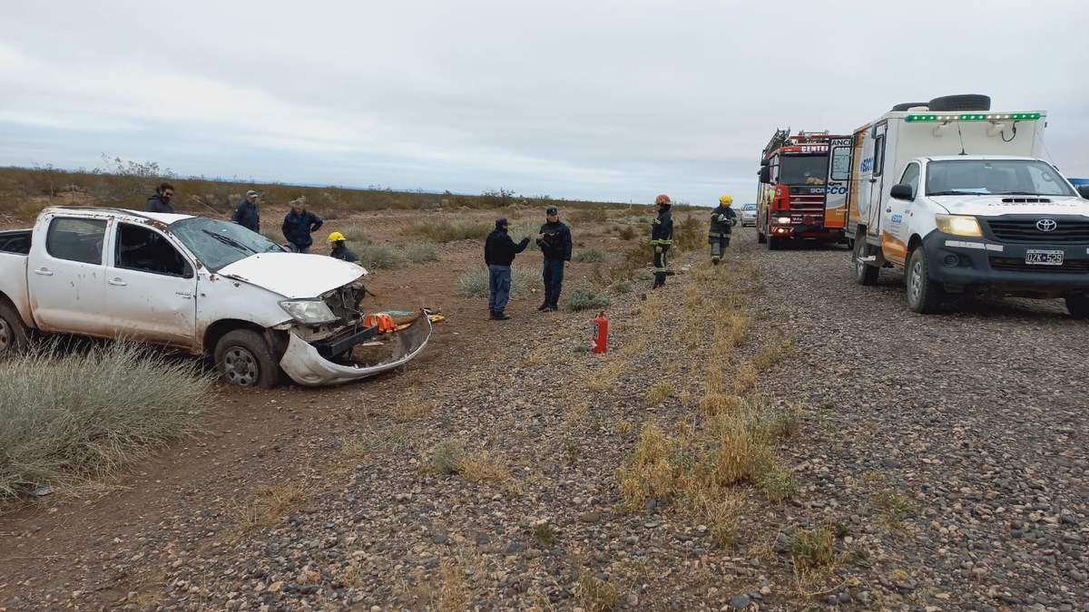 Camioneta accidentada. Fuente: (Centenario Digital)