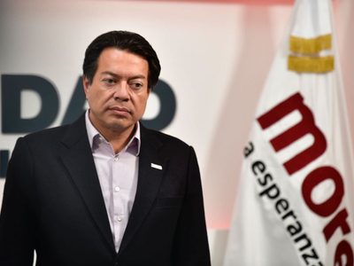 Delgado denuncia "guerra sucia" en elección: mi teléfono fue hackeado para hacer llamadas falsas