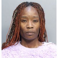 Madre mató a su hijo y se fue de compras con el cuerpo en su coche