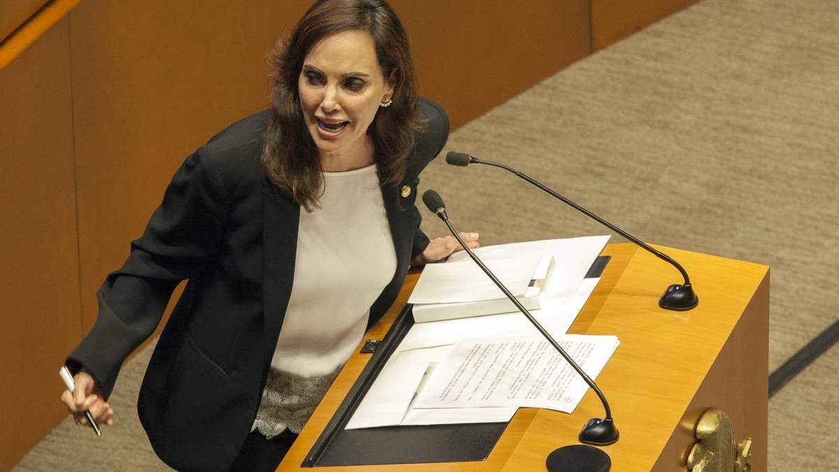 La senadora panista Lilly Téllez