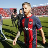 ¿Cómo fue el debut de Iker Muniain en San Lorenzo? Derrota ante un Vélez que se burló de su estreno