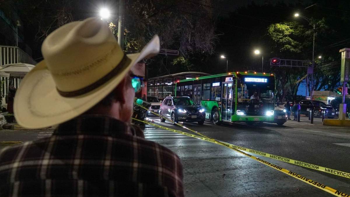 Productores cañeros de diversos estados del país realizaron un bloqueo afuera de la Sader