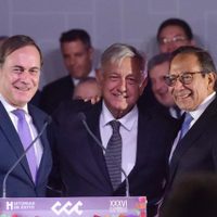 AMLO y empresarios pactan hacer crecer al país y erradicar la corrupción en el sexenio