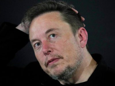Musk demanda a OpenAI y su director; alega que traicionaron meta de beneficiar a la humanidad