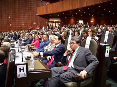 Austeridad, combate a la corrupción y seguridad serán prioridades del Senado: Monreal