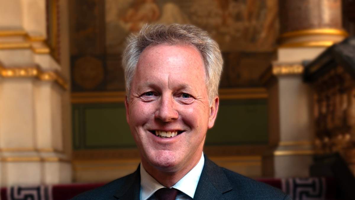 David Cairns
