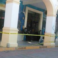 Autodefensas de La Tecampanera toman otra vez la alcaldía de Teloloapan