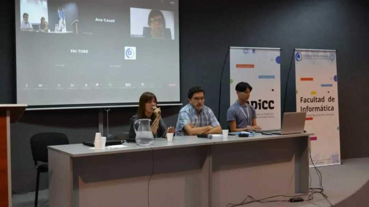 Beatriz Gentile en el evento. Fuente: (Facebook)