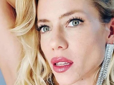 Nicole Neumann pasó un papelón en vivo al hablar del coronavirus, su compañera tuvo que frenarla