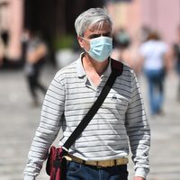 Se elevaron los contagios y decesos por coronavirus en relación al martes