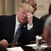 ¿Se dio por vencido? Trump admitió que se vienen "dos semanas muy, muy dolorosas" frente al coronavirus