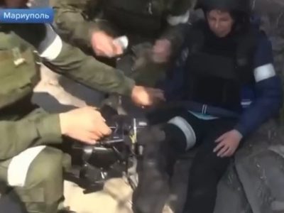 Rusia investiga ataque de tropas ucranianas contra periodistas rusos en Mariúpol (Video)