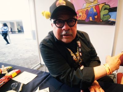 La cultura pop, el “último reducto sano de los espectáculos”: Humberto Vélez, voz de Homero Simpson