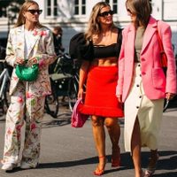 La prenda de moda que ibas a guardar y todavía podés usar en primavera: mirá cómo combinarla a la perfección