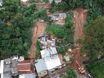 Un trágico temporal en Brasil deja un saldo de 30 muertos y 17 desaparecidos