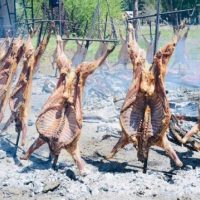 Realizarán un gran asado navideño para 200 personas en situación de calle en el Norte Neuquino