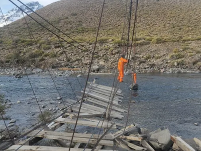 Avanza el arreglo de la pasarela de Pichi Neuquén
