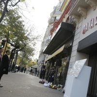 Macron rinde homenaje a las víctimas de los atentados del 13-N en París