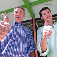 Salud, seguridad, medicinas, finanzas... los negocios detrás de Latinus