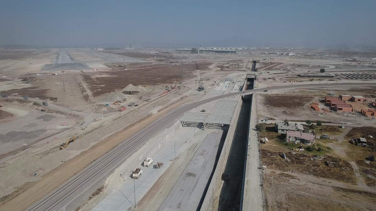 Recorrido por la obra del Tren Suburbano
