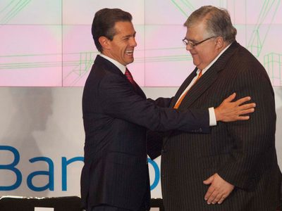 Habrá menos crecimiento, repunte de inflación y dólar caro: expertos