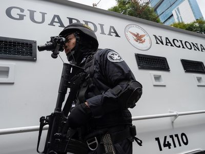 Plan para “consolidar” a Guardia Nacional: Más dinero, más militares y equipo... hasta para espiar