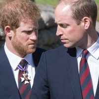 El fin de los rumores: el príncipe William rompe en llanto por su hermano Harry