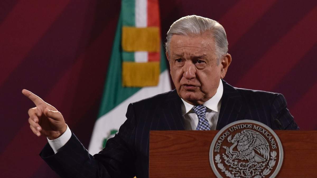El presidente en la conferencia matutina del 15 de mayo de 2023
