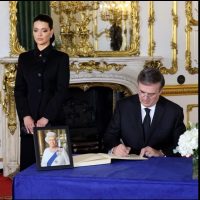 Ebrard invita al rey Carlos III a visitar México; esto le responde el monarca
